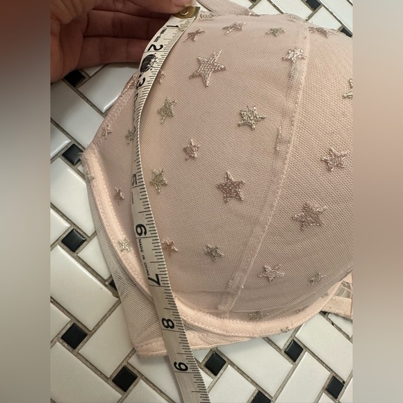 Victoria's Secret Starry Blush Bra - Picture 8 of 8